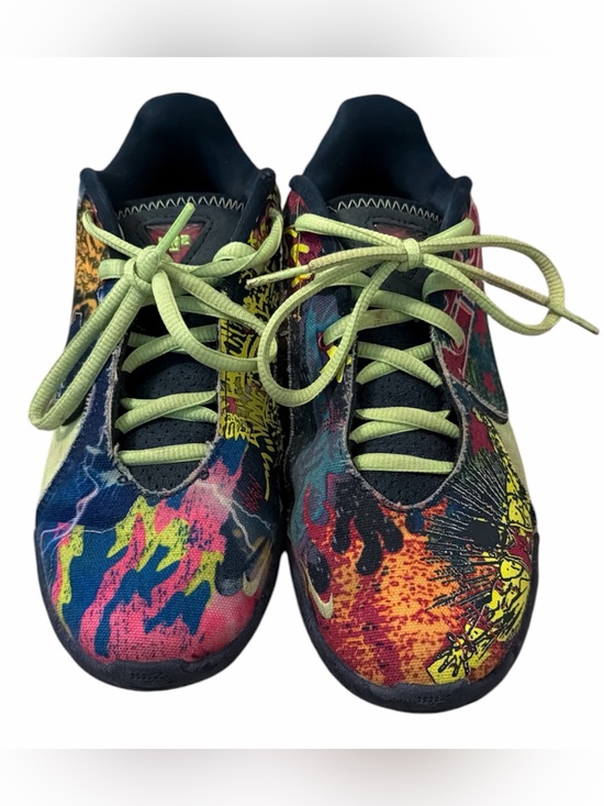 Other - LeBron Bryce’s world youth shoe